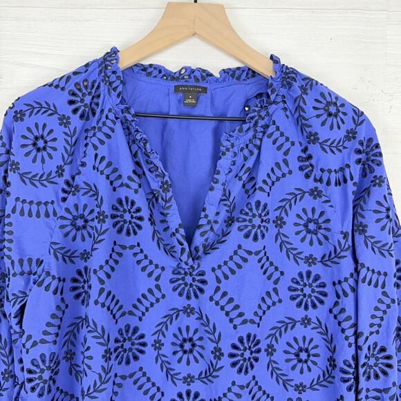 Ann Taylor Eyelet Top Blouse Size Medium Floral Blue Popover Long Sleeve Preppy - Picture 3 of 15